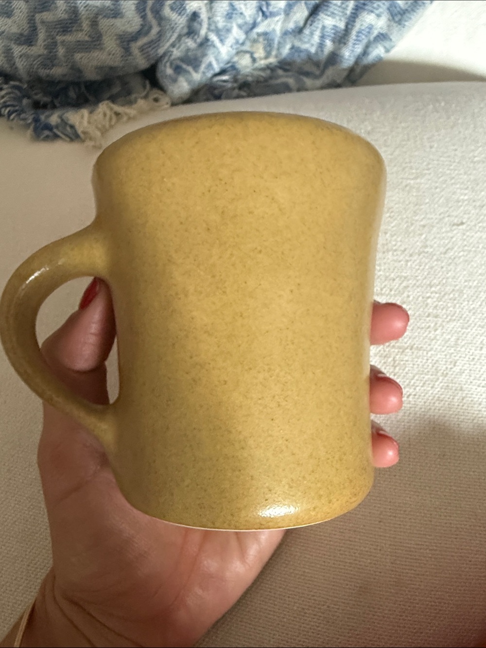 Handcrafted Stoneware Mug in Mustard Yellow - Picture 6 of 10
